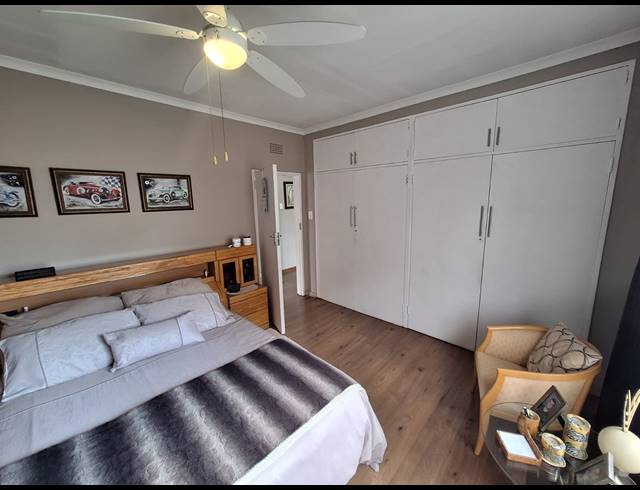 3 BEDROOM HOUSE FOR SALE IN VANDERBIJLPARK SE 2